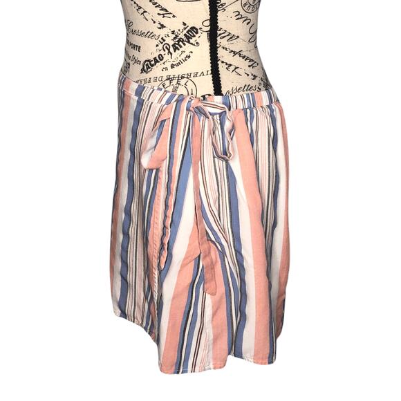 Sadie & Sage LARGE Lilia Faux Wrap Skirt - Stitch Fix Striped Waist Tie - Picture 4 of 12